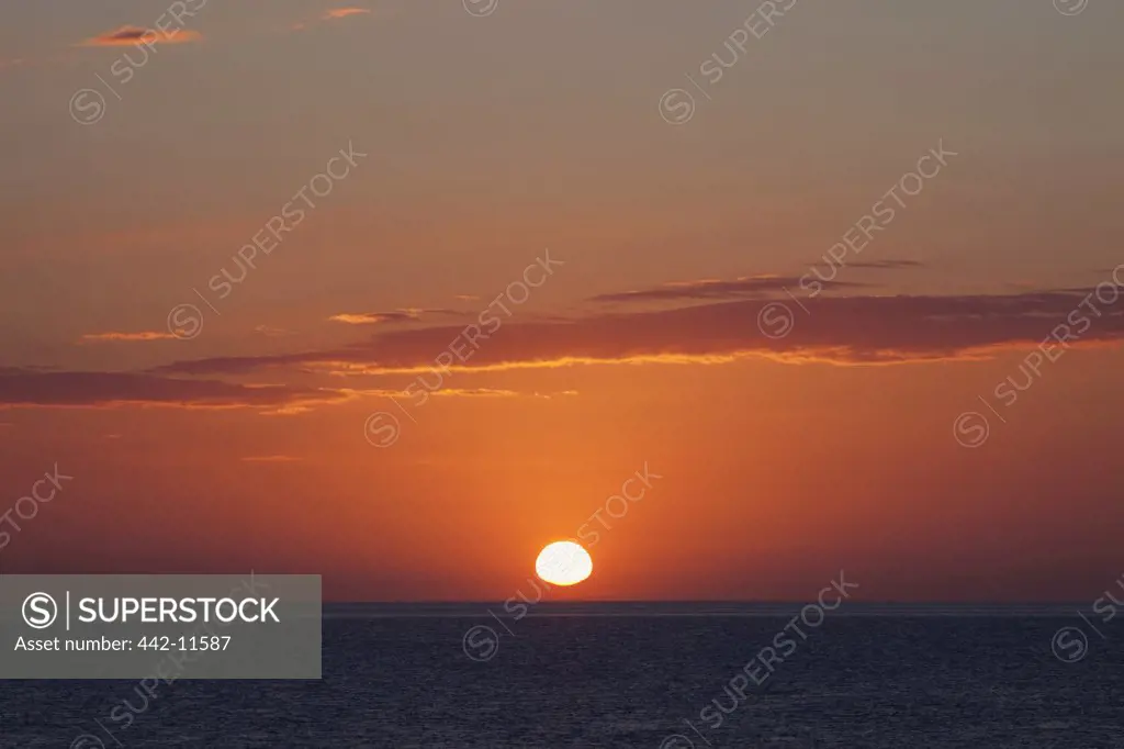 UK, England, Northumberland, Bamburgh, sunrise over North Sea