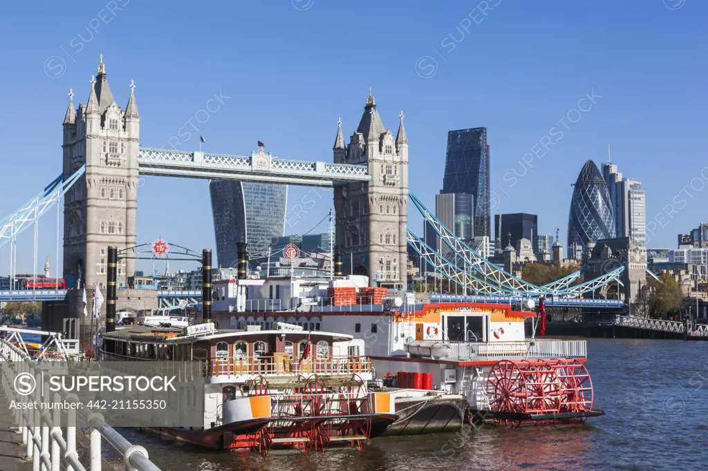 England, London, Thames River and London Skyline 