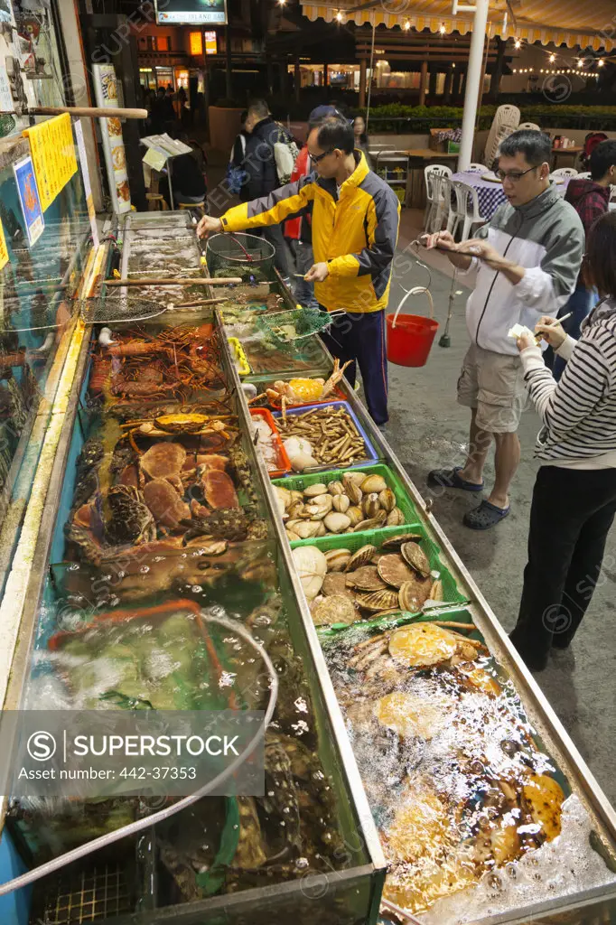Seafood restaurant display, Yung Shue Wan, Lamma Island, Hong Kong, China