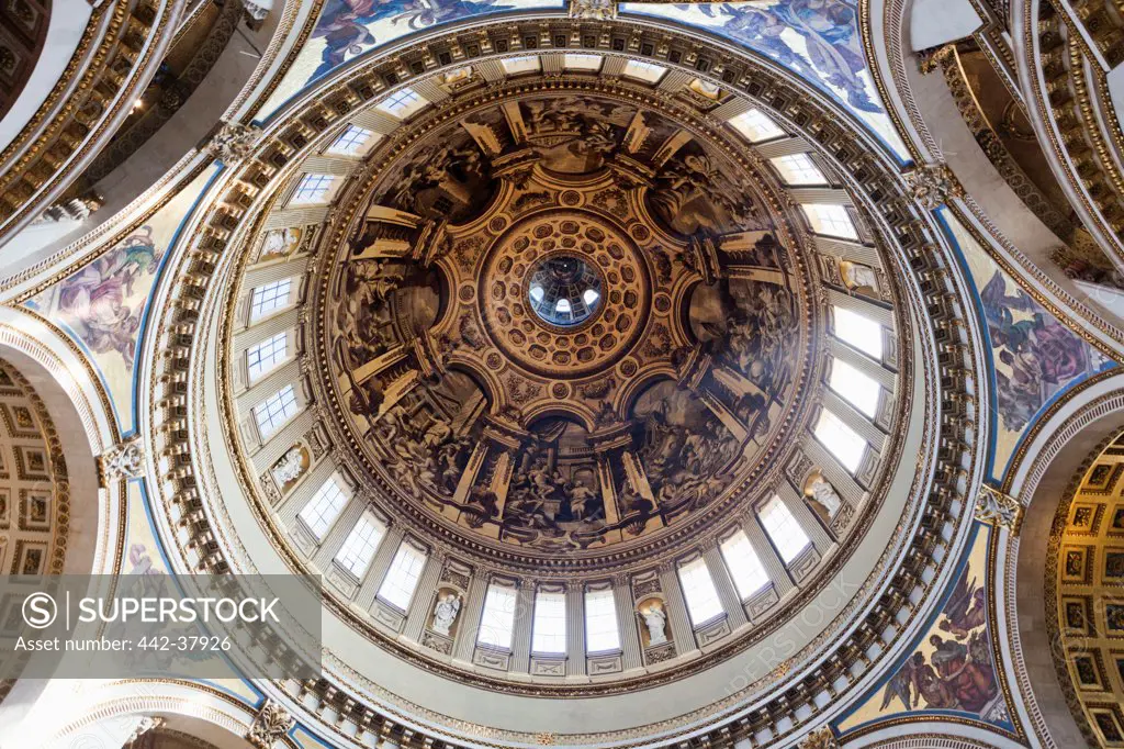 UK, England, London, St Pauls Cathedral, Low angle view of dome