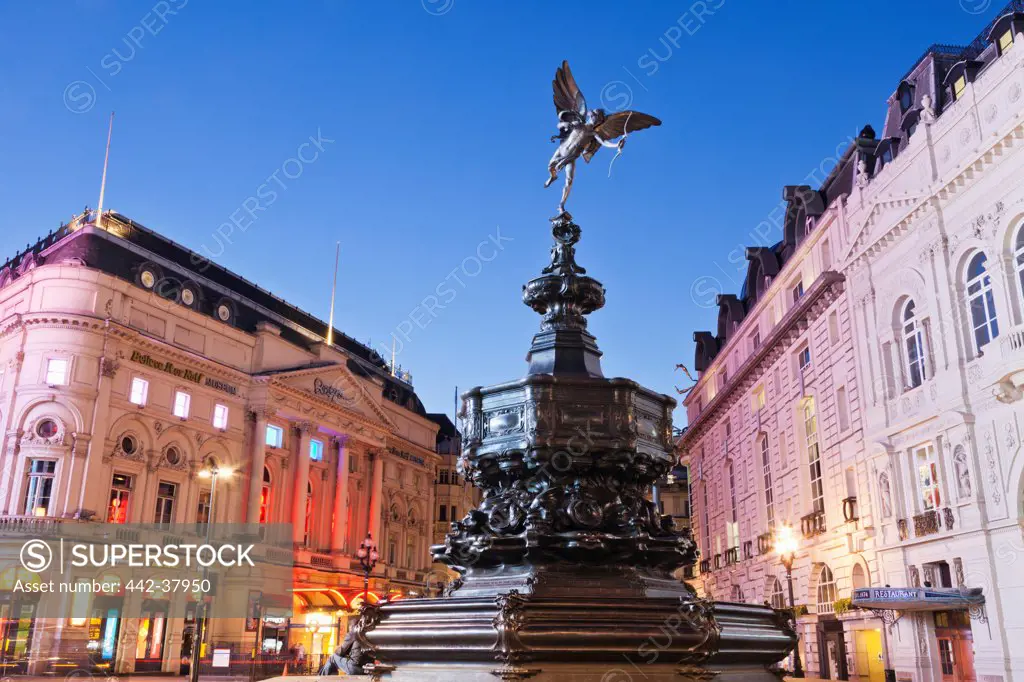 UK, England, London, Soho, Piccadilly Circus, Eros Statue