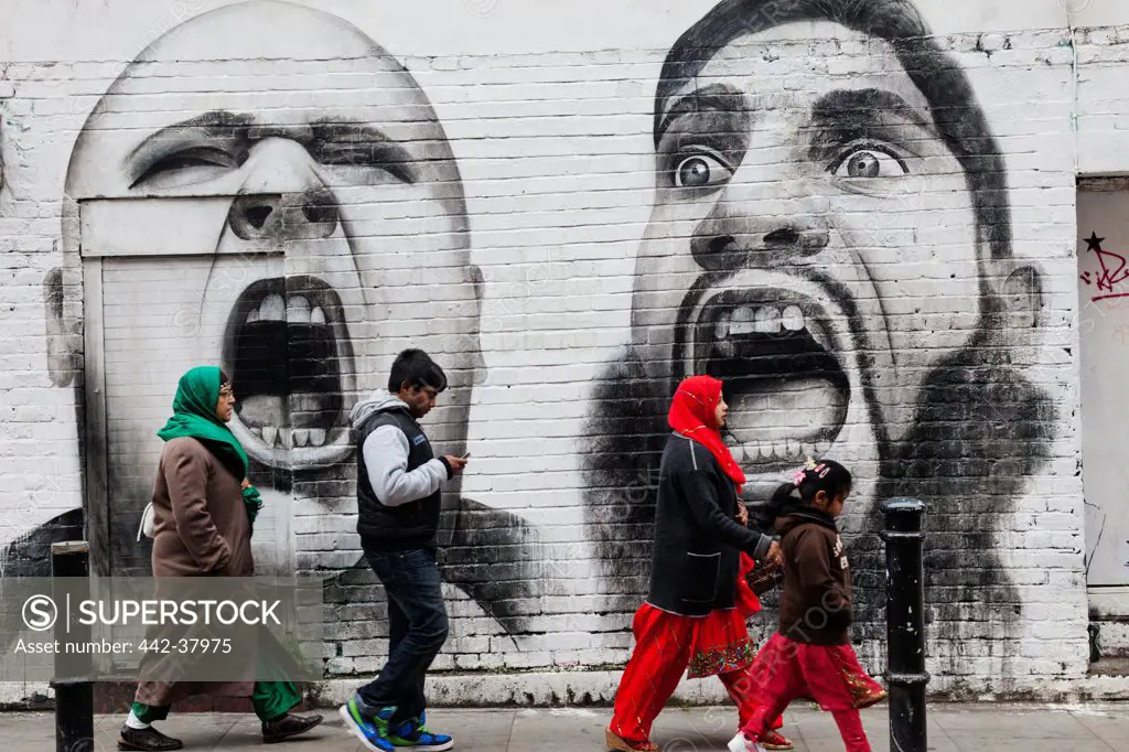 UK, England, London, Whitechapel, Banglatown, Graffiti on wall