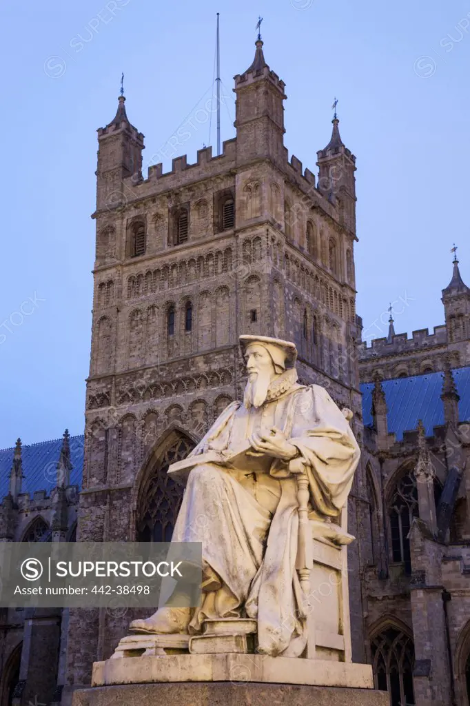 UK, England, Devon, Exeter, Exeter Cathedral, Statue of Richard Hooker (1554-1600)