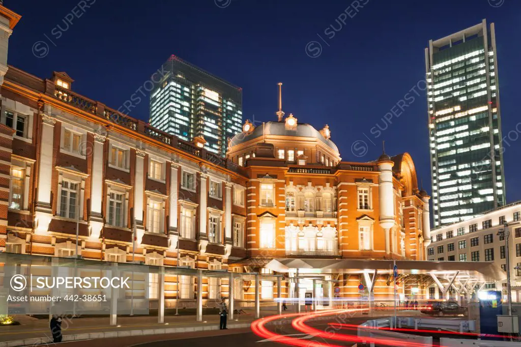 Japan, Honshu, Kanto, Tokyo, Tokyo Station, Night View