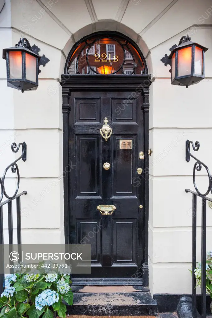 UK, England, London, 221B Baker Street, Doorway to Sherlock Holmes Museum