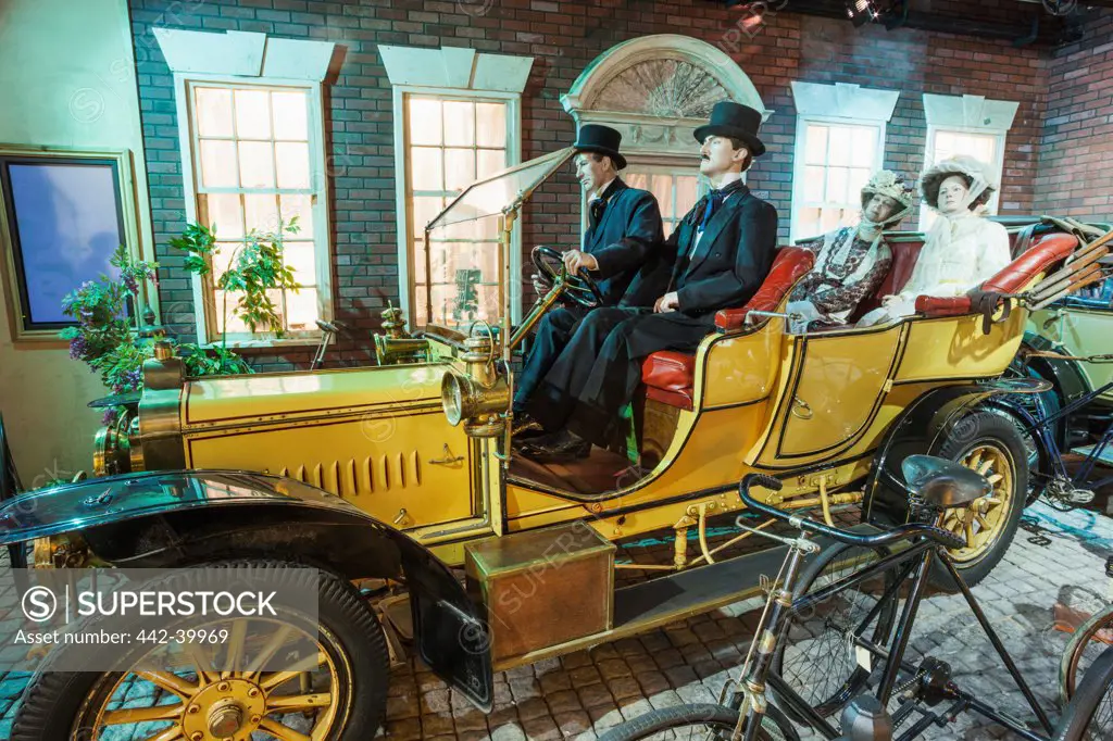 UK, England, Warwickshire, Coventry, Coventry Transport Museum, 1907 Standard Motorcar