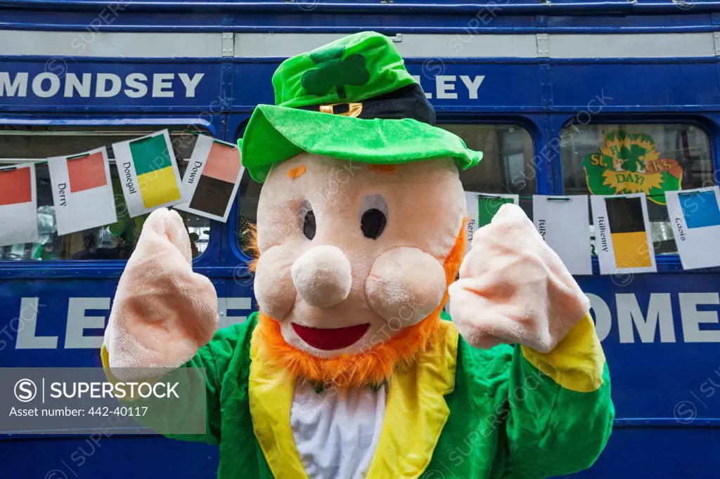 UK, England, London, Piccadilly, Men dressed as leperchaun during St.Patrick's Day Parade