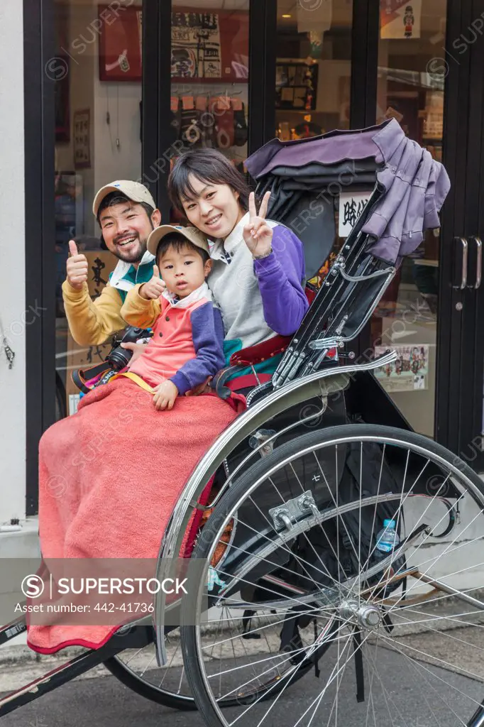 Japan, Honshu, Kanto, Tokyo, Asakusa, Family in Rickshaw