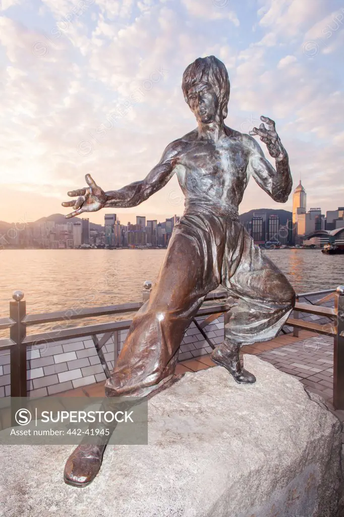 China, Hong Kong, Kowloon, Tsim Sha Tsui, Avenue of the Stars, Bruce Lee Statue
