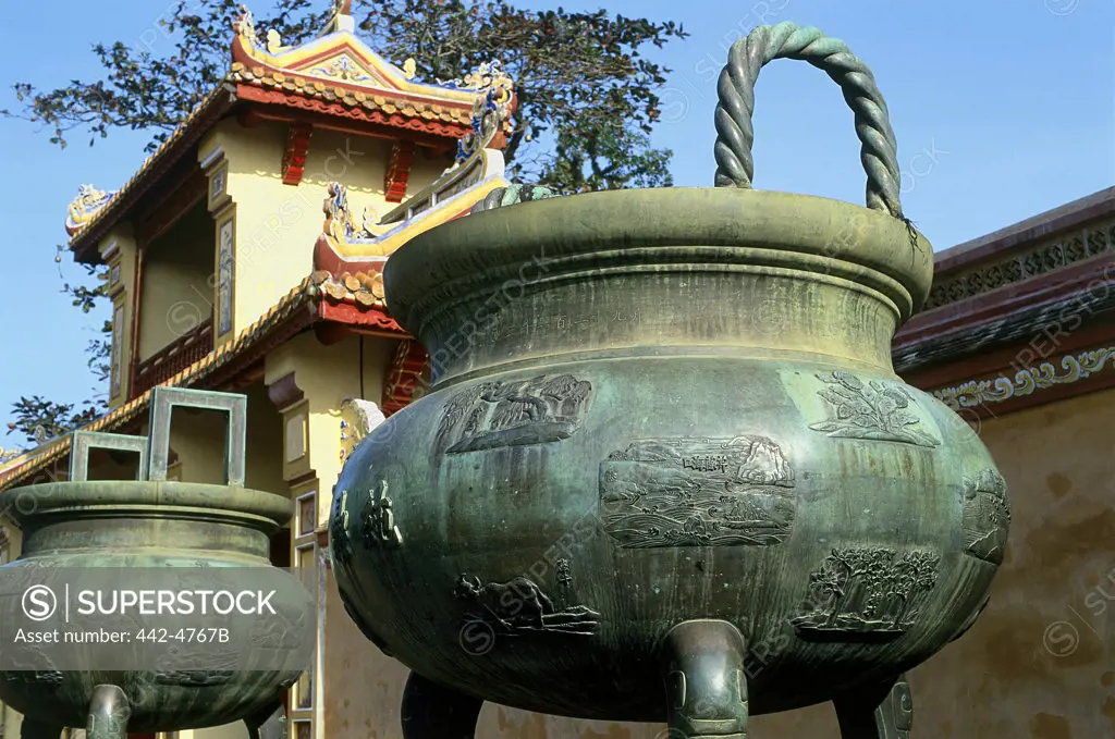 Close-up of an ancient pot, Nguyen Dynastic Urns, Imperial Palace, Hue, Vietnam