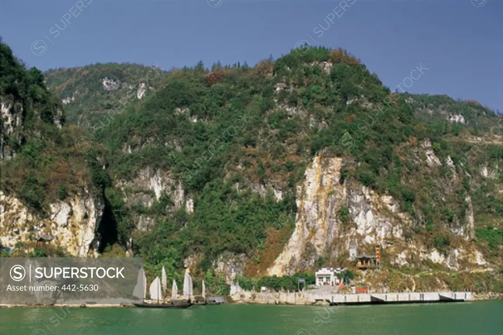 Sailboats moored in the Yangtze River, Xiling Gorge, Hubei Province, China