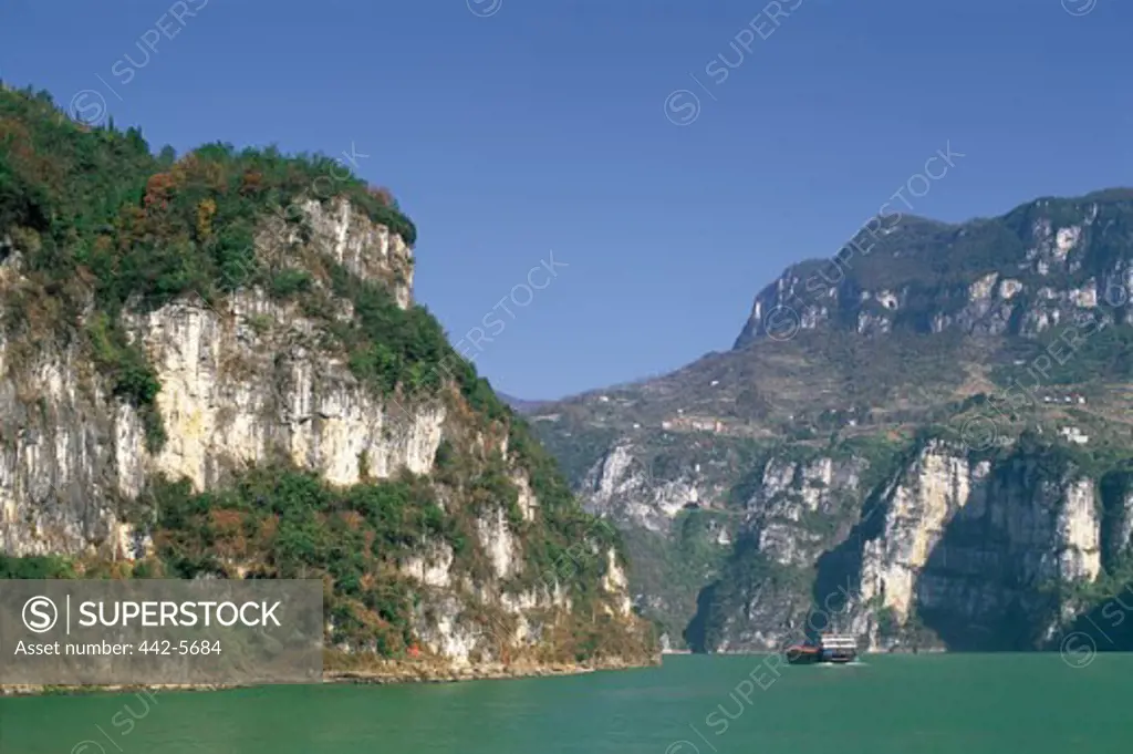 Xiling Gorge on the Yangtze River, Hubei Province, China