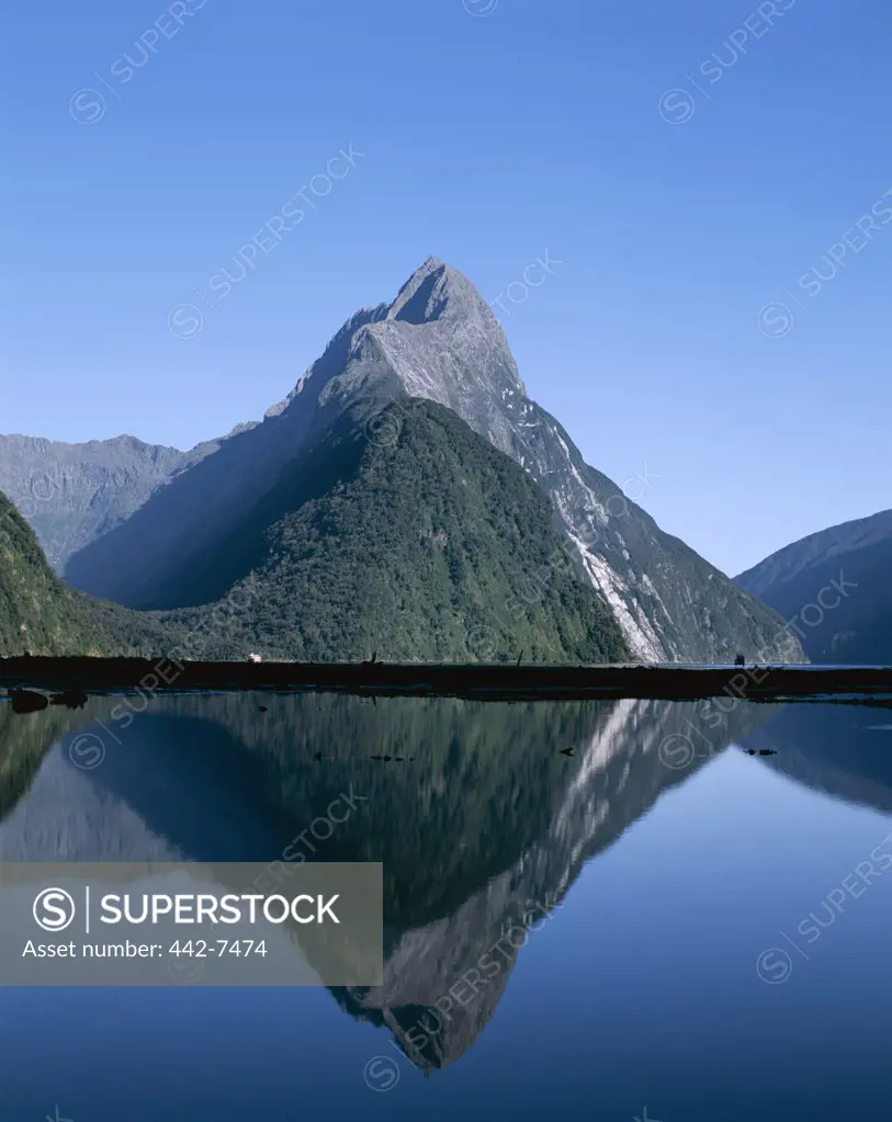 Panoramic view of mountains, Mitre Peak, Milford Sound, Fiordland National Park, Milford, New Zealand