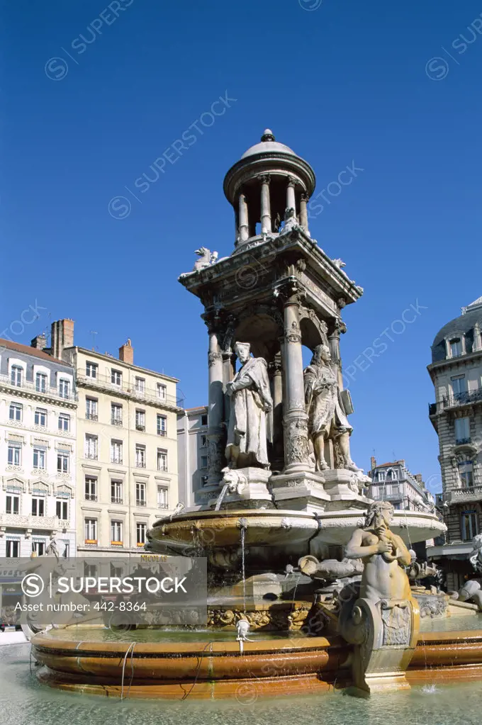 Jacobins Fountain, Lyon, Rhone Valley, France