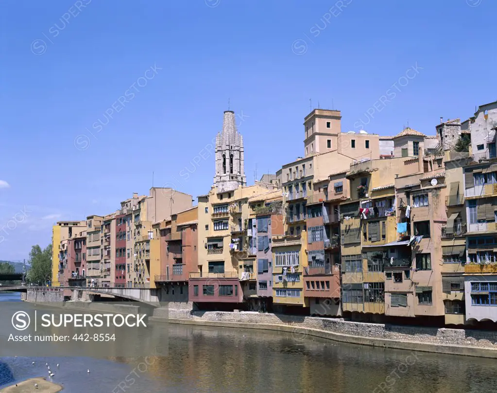 Painted Houses and Riu Onyar River, Town View, Girona, Catalonia, Spain