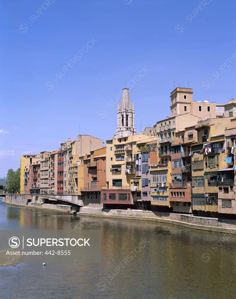 Painted Houses and Riu Onyar River, Town View, Girona, Catalonia, Spain