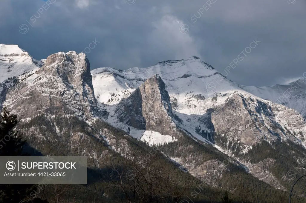 View of snow covered mountain peaks, Canmore, Rocky Mountains, Alberta, Canada, october