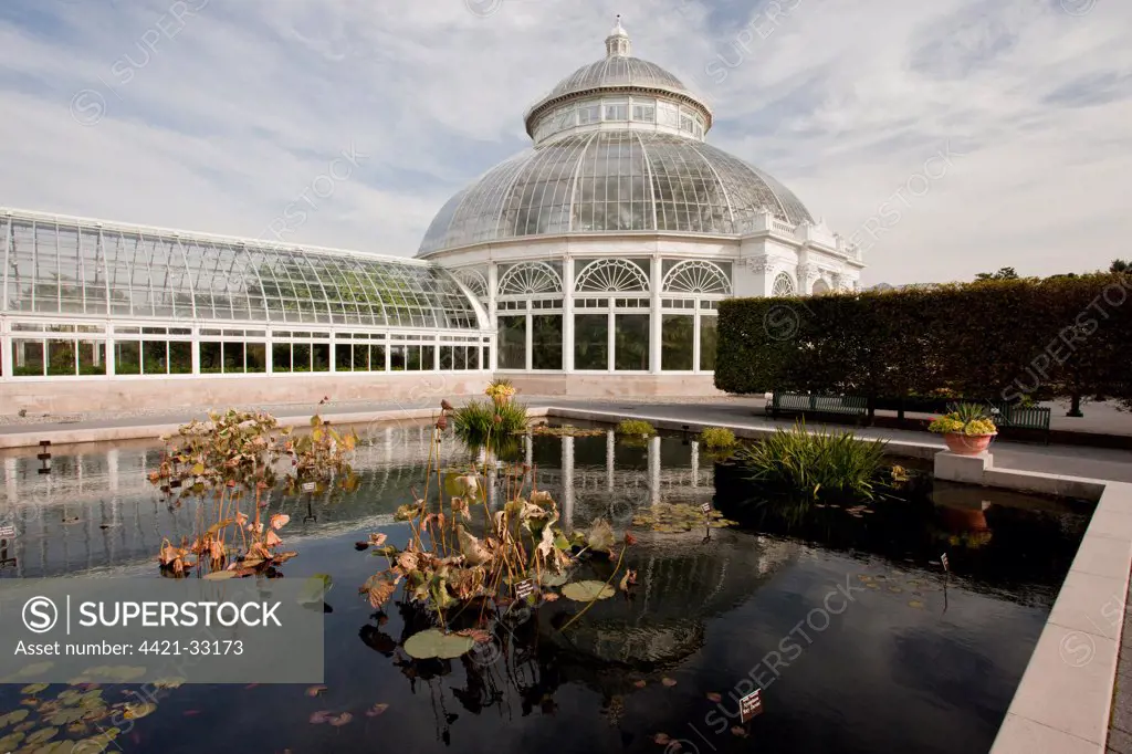 Pool and conservatory at botanical gardens, Haupt Conservatory, New York Botanical Garden, Bronx Park, The Bronx, New York City, New York State, U.S.A., november