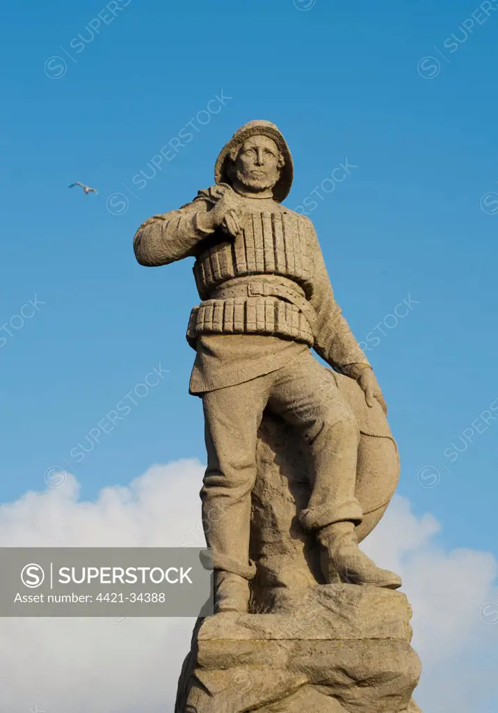 Statue near RNLI lifeboat station to commemorate the worst disaster in lifeboat history when 27 men lost their lives during rescuing crew of ship 'Mexico' in 1886, Lytham St. Anne's, Lancashire, England, january