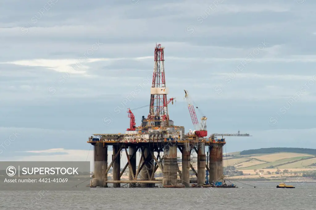 Oil rig moored in sea near coast, Cromarty Firth, Moray Firth, Invergordon, Easter Ross, Scotland