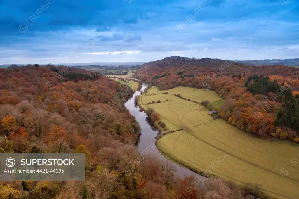 View of woodland, river and pastures, River Wye, Symonds Yat, Forest of Dean, border between Herefordshire and Gloucestershire, England, November