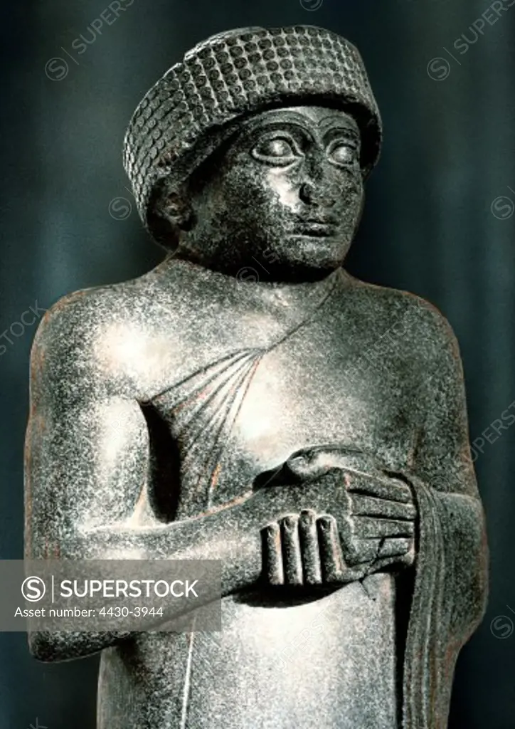 fine arts, prehistory, Sumer, sculpture, statue, prince Gudea of Lagash, circa 2130 BC, diorit, Iraq, Louvre museum, Paris,