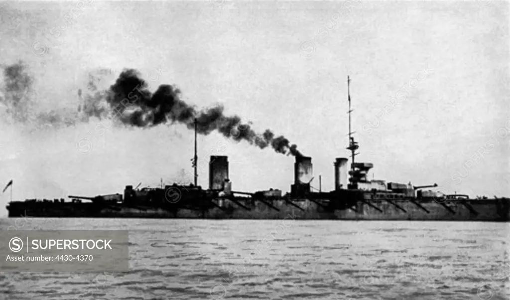 events First World War WWI naval warfare British battlecruiser HMS ""Queen Mary"" sunk 31.5.1916 during the Battle of Jutland 31.5.1916 - 1.6.1916,