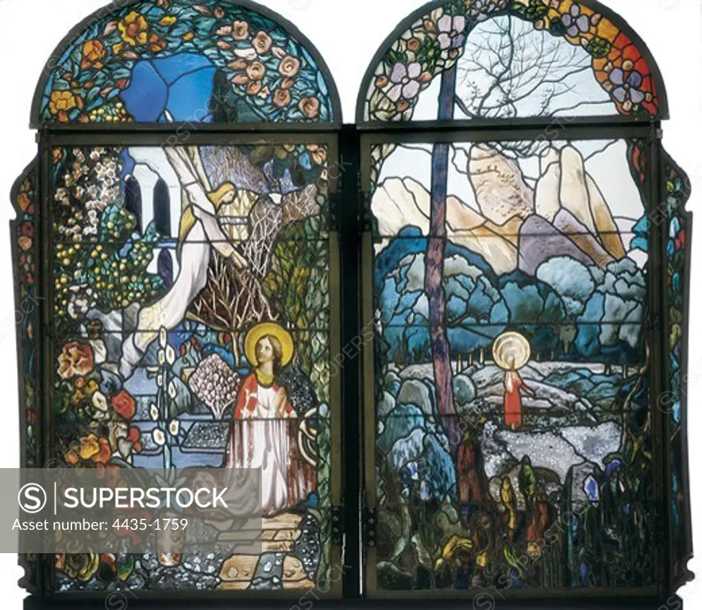 MIR I TRINXET, Joaquim (1873-1940). The Annunciation and the Virgin as Child. ca. 1912. Glass window.