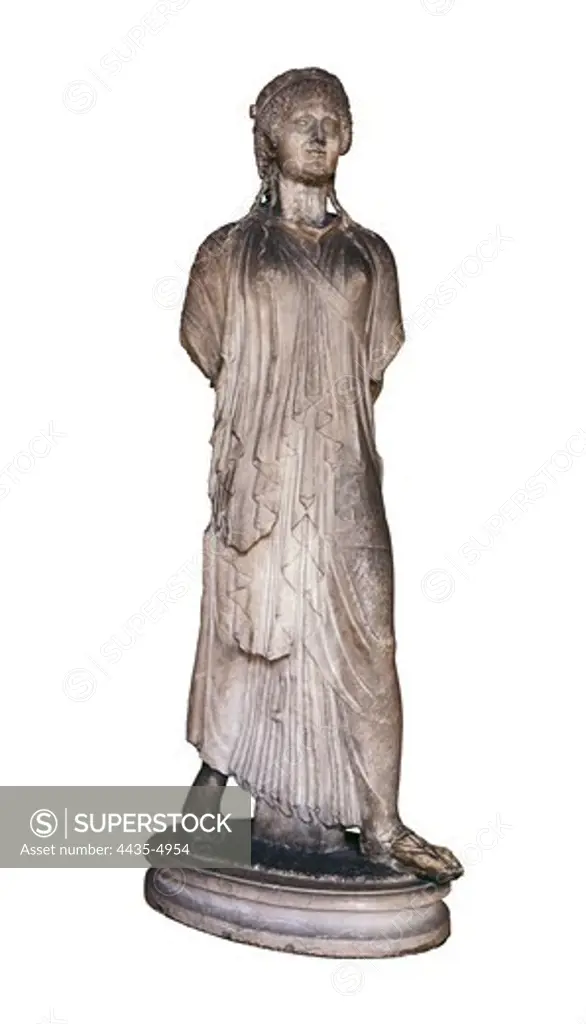 Artemis. 6th c. - 5th c. BC. Archaic Greek art. Sculpture on marble. ITALY. VENETO. Venice. Archaeological Museum.