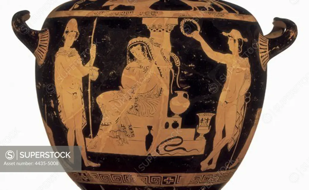 Vase with an scene of Aeschylus' Oresteia. 5th c. BC. Orestes and Electra over the tomb of their father. On the left, Pylades. Classical Greek art. Ceramics. GERMANY. Munich. Staatliche Antikensammlungen und Glyptothek MŸnchen (Bavarian State Collections of Greek and Roman Vases and Sculptures in Munich).