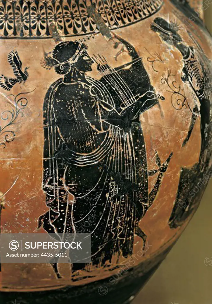 Attic black-figure amphora. 6th c. BC. Representation of a musician playing the zither. Archaic Greek art. Ceramics. FRANCE. ëLE-DE-FRANCE. Paris. Louvre Museum. Proc: GREECE. ATTICA. ATHENS. Athens.