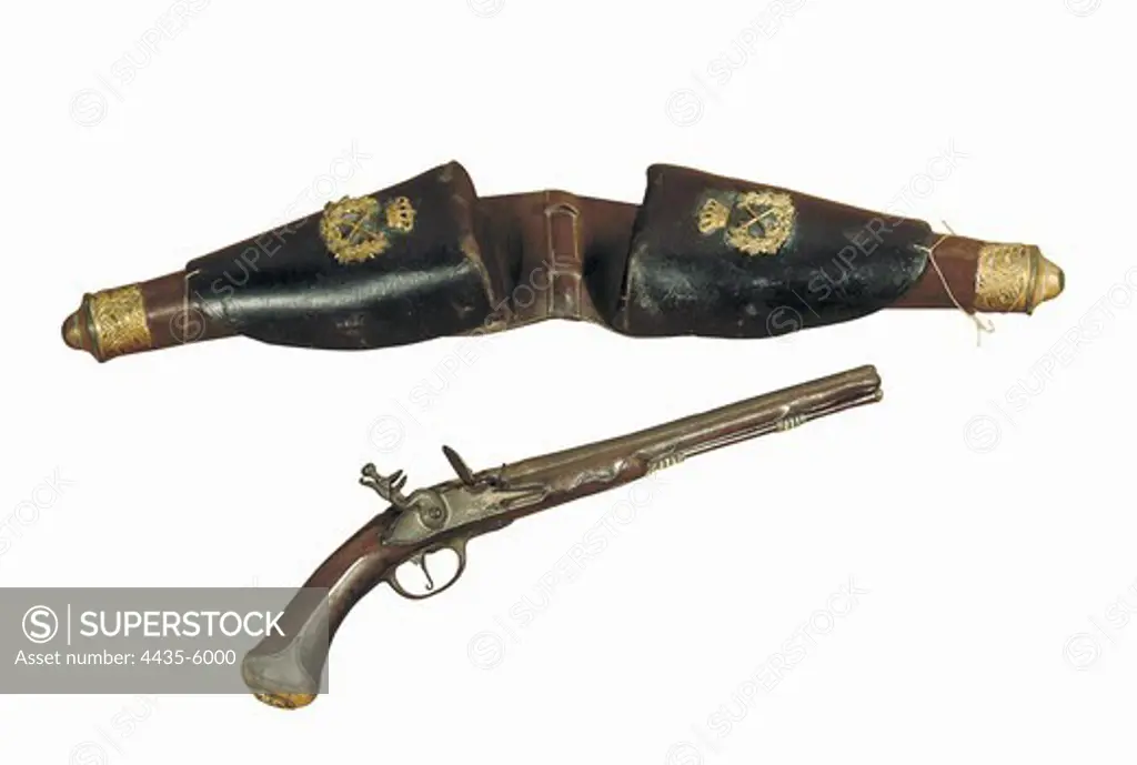 Zumalacrregui's gun and case. SPAIN. LA RIOJA. SangŸesa. Carlist Circle.