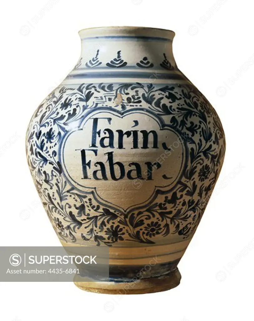 Catalan ceramic jar for putting wheat. Baroque art. Ceramics. SPAIN. CATALONIA. BARCELONA. Vic. Vic Episcopal Museum.