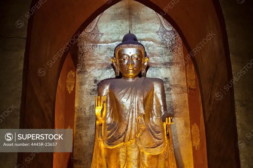 Myanmar Bagan Ananda Buddha Datta
