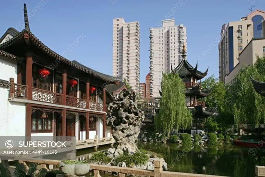 Confucian Temple, Wen Miao, series of Courtyards, Confuzius, Konfuzius, old town, garden