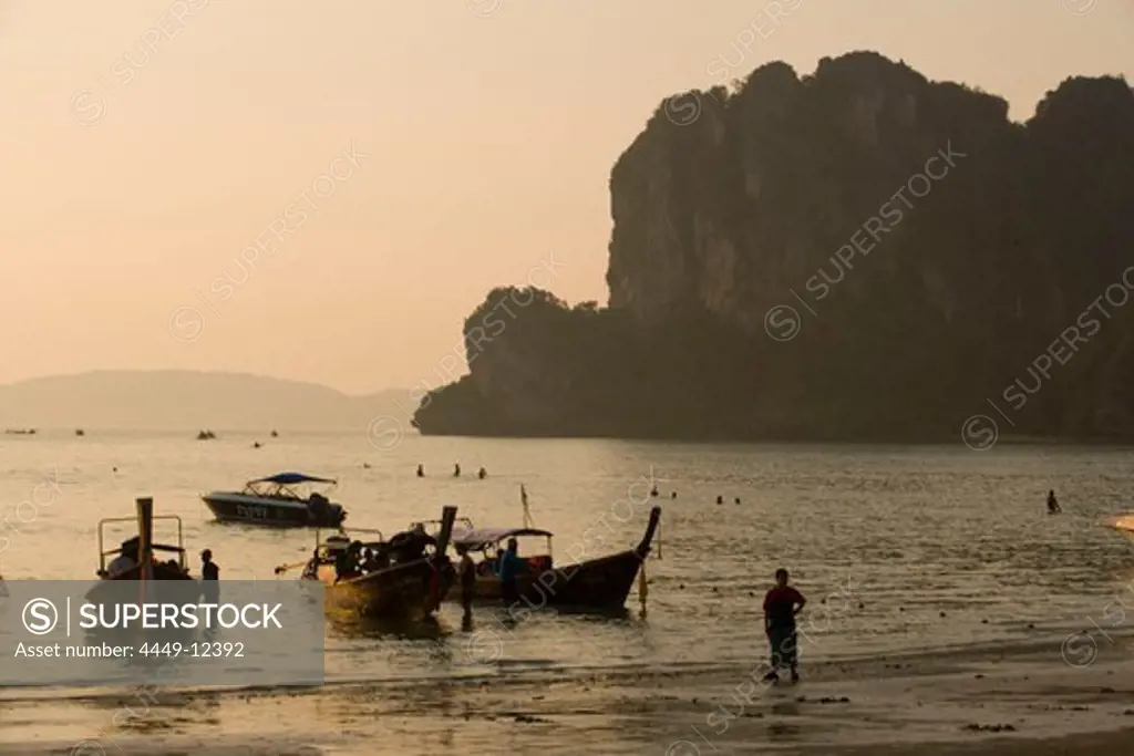 Boats anchoring at Hat Rai Leh, Railey West, Laem Phra Nang, Railay, Krabi, Thailand, after the tsunami