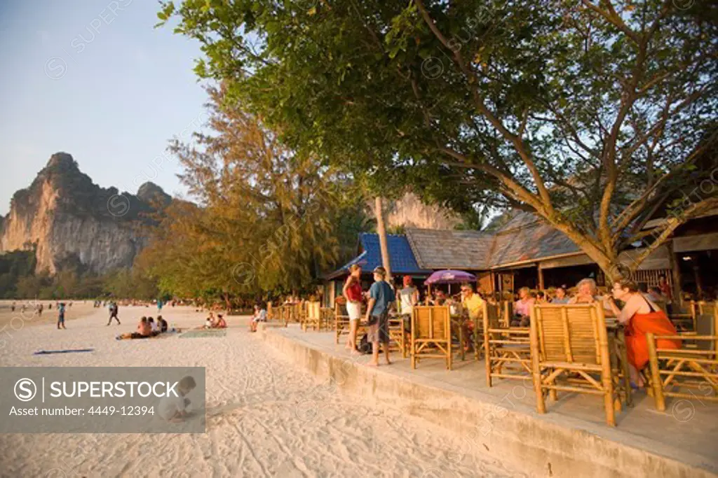 People sitting in a beach bar, Hat Rai Leh, Railay West, Laem Phra Nang, Railay, Krabi, Thailand, after the tsunami