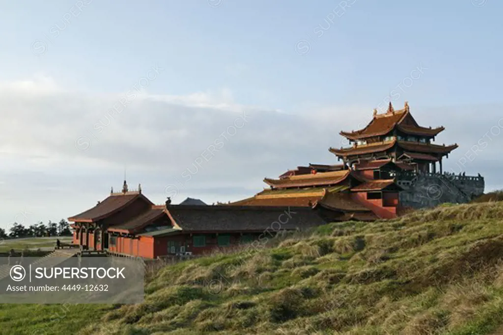 The Huazang monastery on the summit of Emei Shan mountains, Sichuan province, China, Asia
