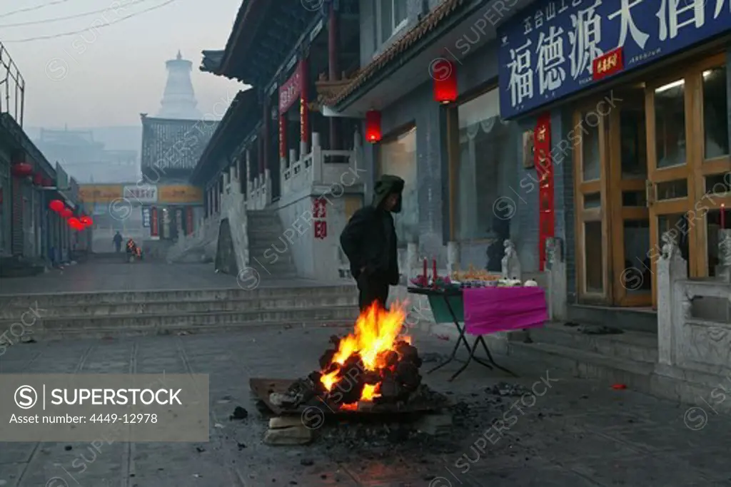 Chinese New Year Festival with bonfire, fire, Taihuai, Mount Wutai, Wutai Shan, Shanxi province, China