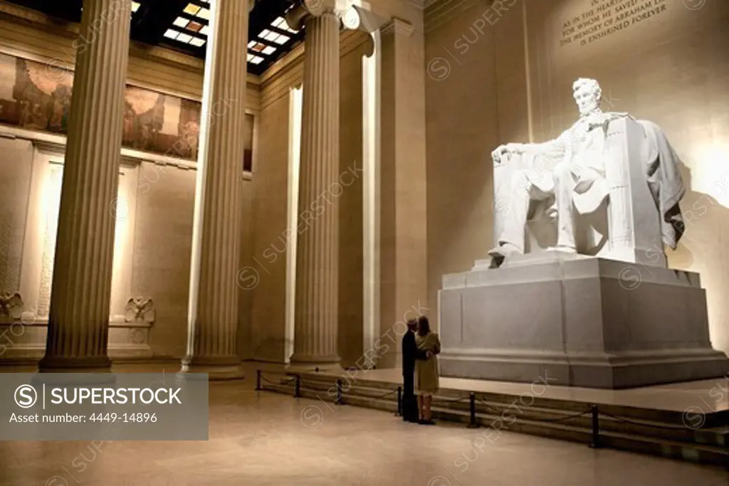Statue of President Abraham Lincoln, Lincoln Memorial, Washington DC, United States, USA