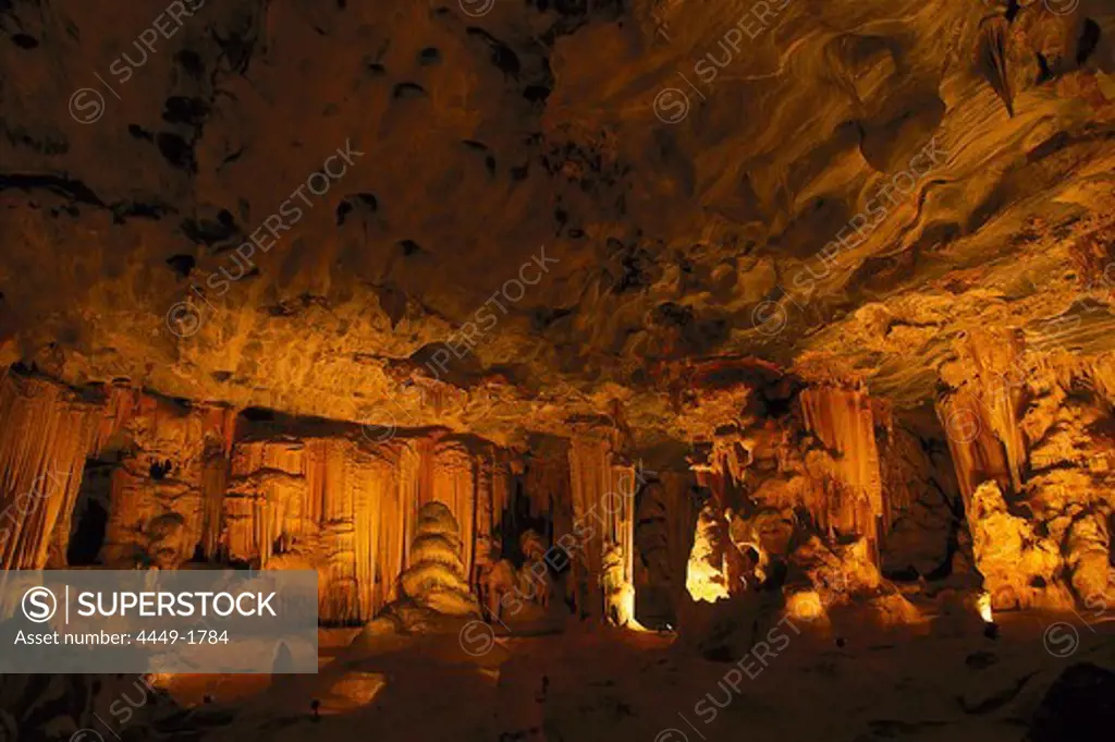 Stalactites in cave, Cango Cave, Oudtshoorn, South Africa
