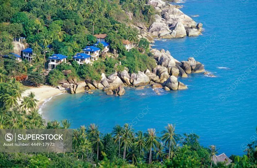 The chalets of Coral Cove Resort are situated on a small secluded beach between Lamai and Chaweng. Koh Samui, Thailand