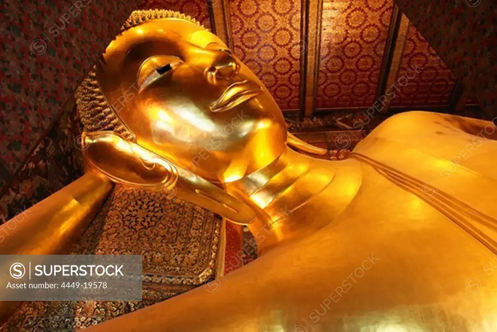 Lying Buddha at Pranon Wat Pho, The Temple of the Reclining Buddha, Bangkok, Thailand, Asia