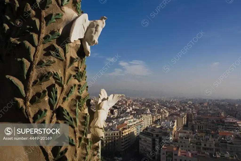 La Sagrada Familia, Antonio Gaudi, modernism, Eixample, Barcelona, Spain