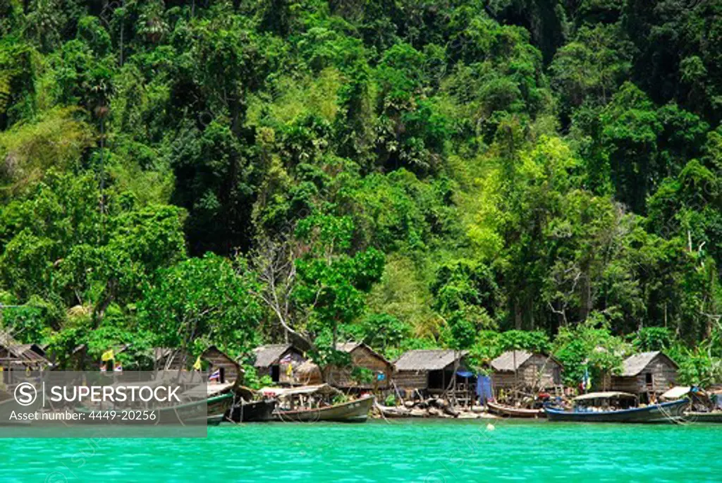 Boats and houses on the beach, Chao Naam, Moken, village, Surin Islands Marine National Park, Ko Surin, Phang Nga, Thailand