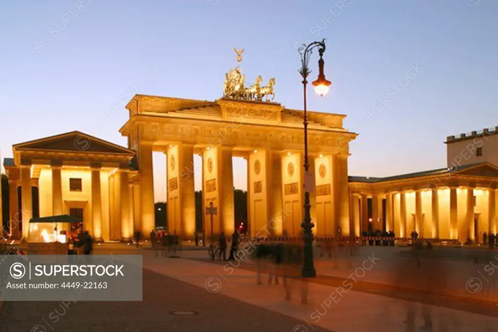 Berlin, Paris square, Brandenburg gate, dusk