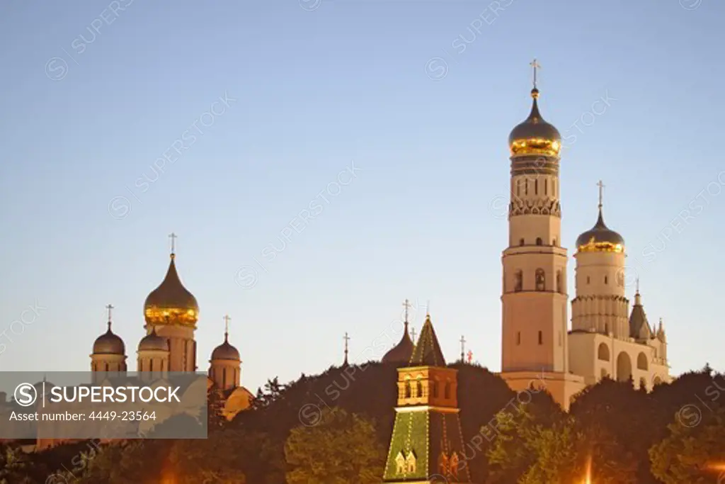 Cathedral of the Archangel Michael and Iwan the Great bell tower in the Moscow Kremlin, Moscow, Russia