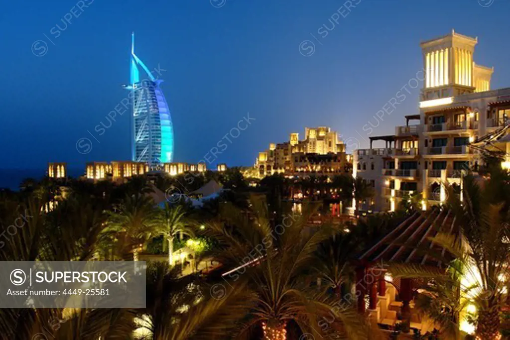 Al Qasr Hotel, Madinat Jumeirah with Burj al Arab in the background, Dubai, United Arab Emirates, UAE