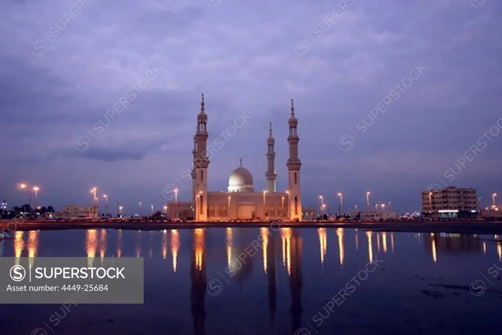 Mosque in Ras Al Khaimah, RAK, United Arab Emirates, UAE