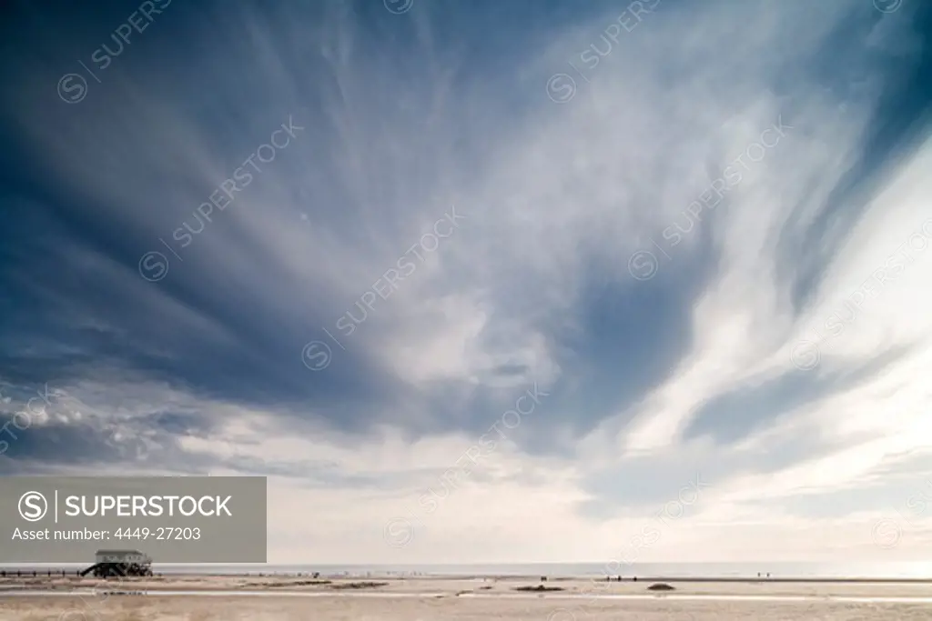 View at sweeping beach with stilted house, St. Peter Ording, Eiderstedt peninsula, Schleswig Holstein, Germany, Europe